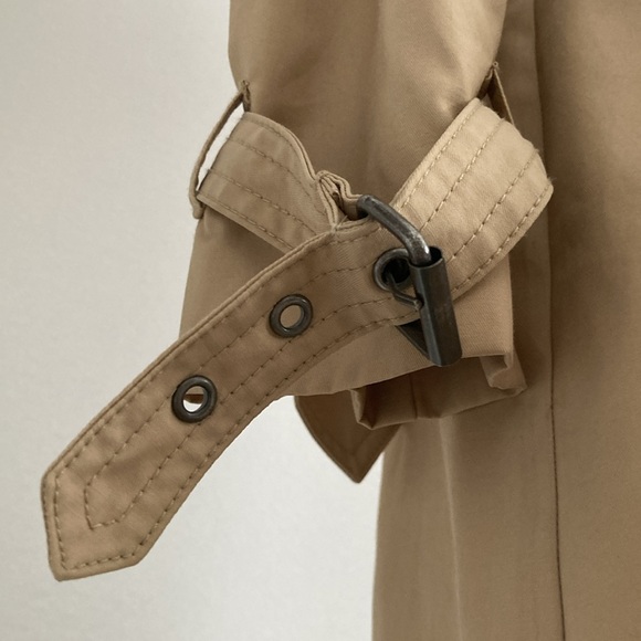 G. H. Bass & Co. Trench / Rain Classic Coat - Picture 7 of 14